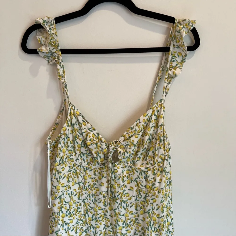 ASTR Summer Marla Mini Dress Lemon 🍋 Size L - Image 5
