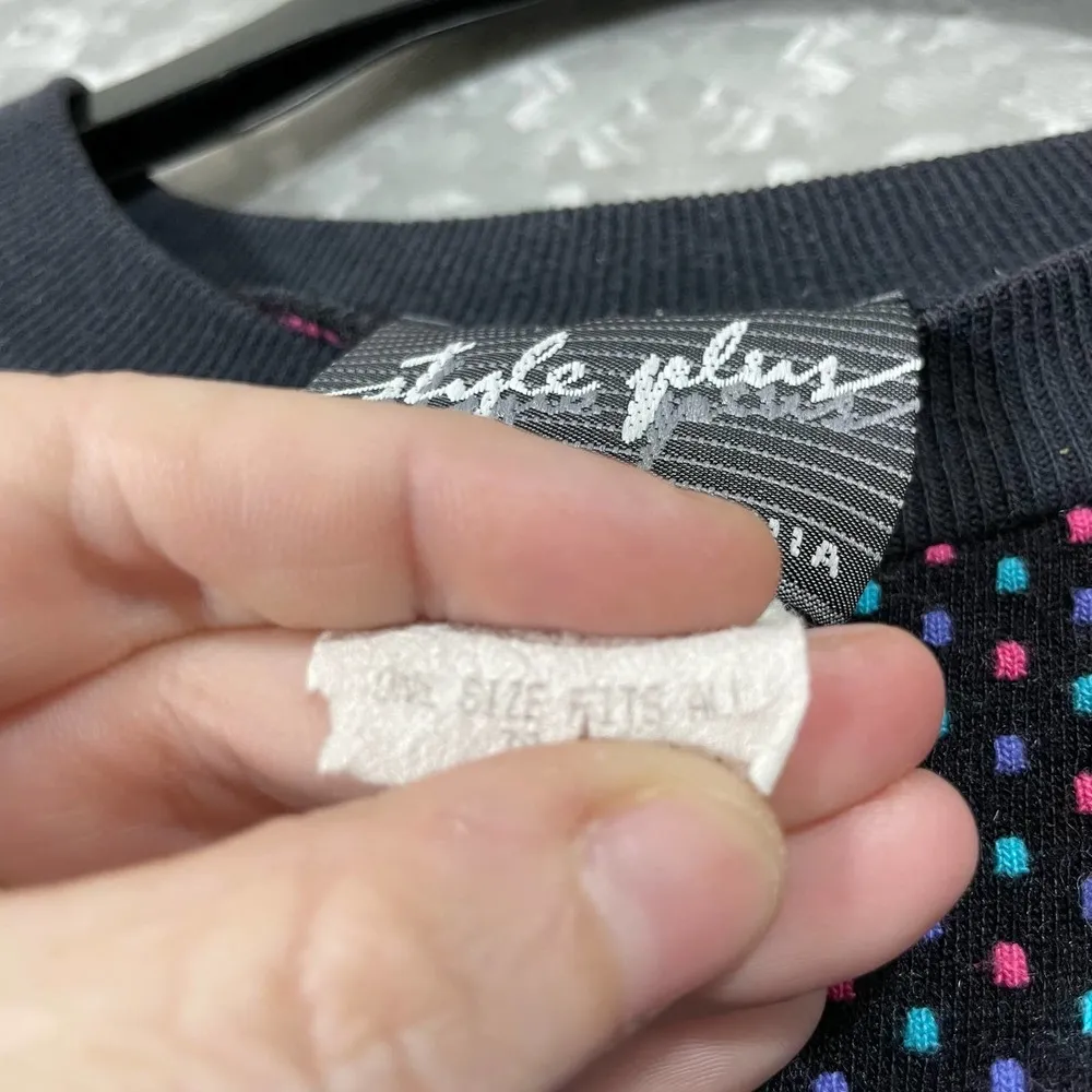 Style Plus Vintage 80's Black Polka Dot Short Sleeve Knit Top Sweater - Image 6