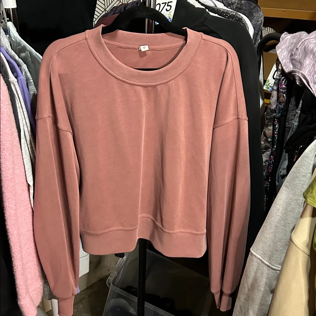 85. Lululemon Perfectly Oversized Cropped Crew *Softstreme™ Spiced Chai - Image 3