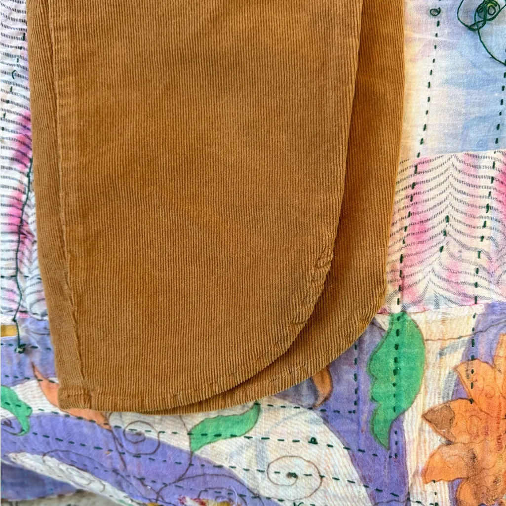 NWOT Marine Layer Brown Corduroy Trousers size Medium - Image 4