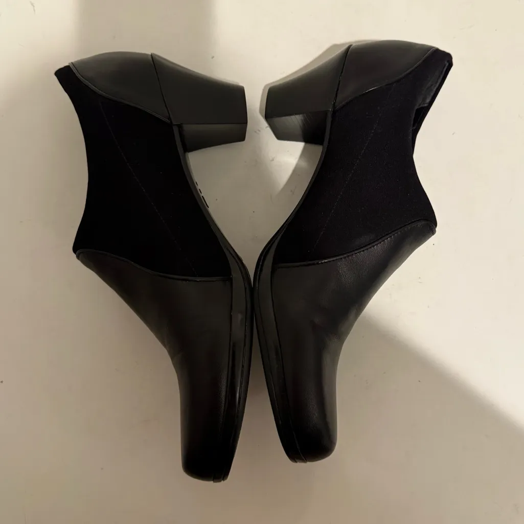 MUNRO Pria Black Kid Leather Chelsea Bootie Pumps Low Heel Slip-On 7 N Narrow - Image 5