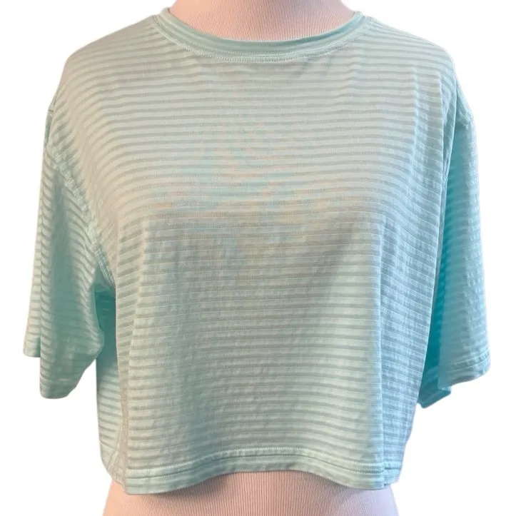 Lululemon Cortes Cropped T-Shirt – Shadow Stripe in color Ideal Mint - Image 4