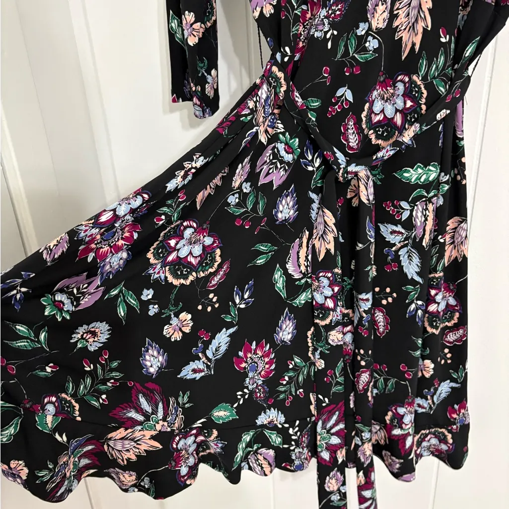 Leota Floral Black Wrap Dress - Image 4