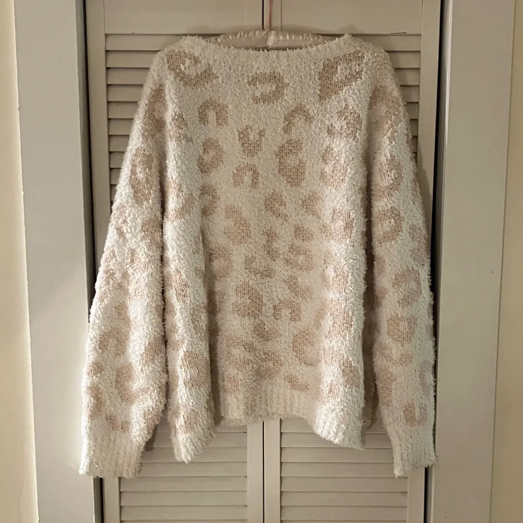 POL Leopard Pink and White Fuzzy Pullover Sweatshirt - Image 5