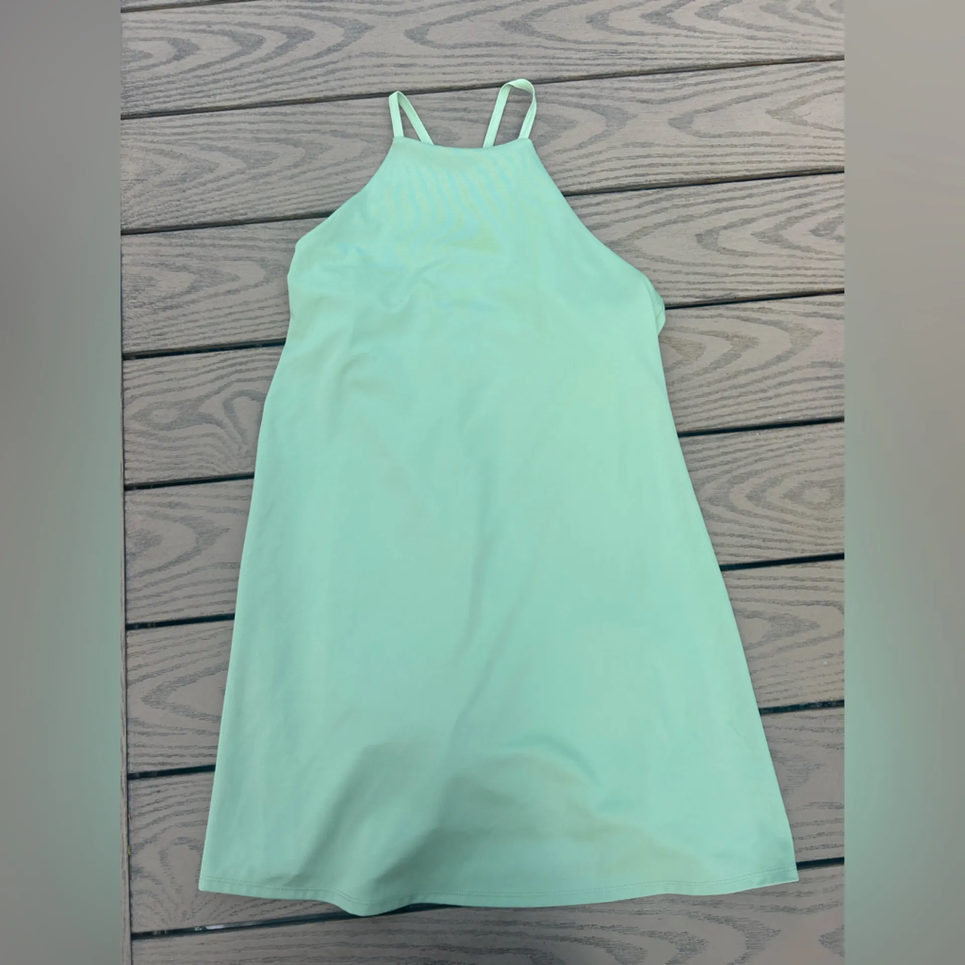 Madewell size medium athletic built in shorts dress flex 2.0 sage green - Image 5