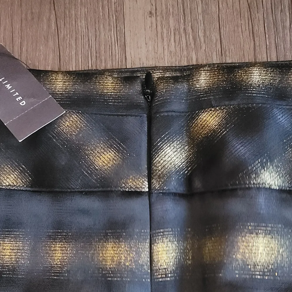 🔥SALE🔥NWT! The Limited Black Gold Pencil Skirt XS - Image 6