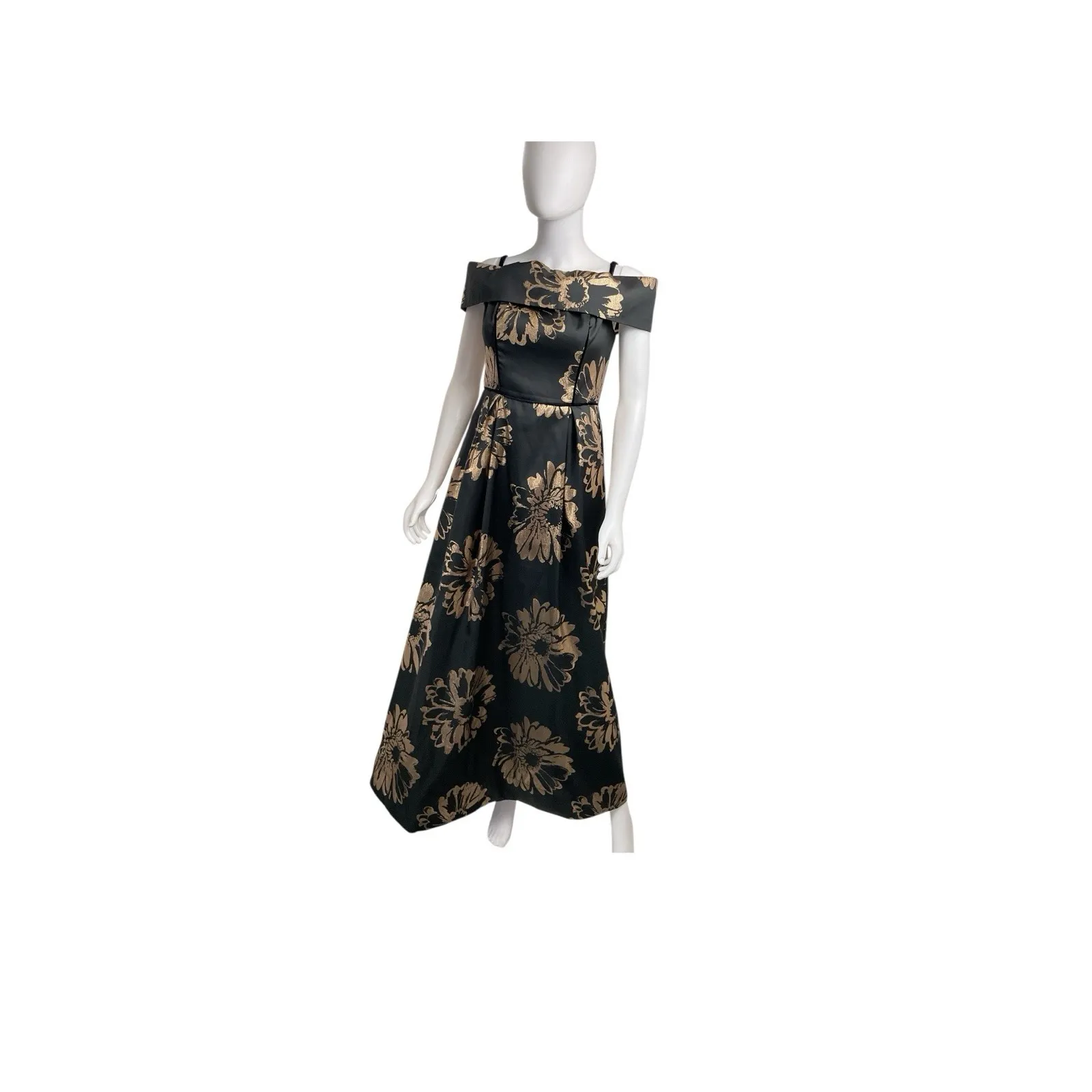 Nicole Miller formal gown with gold flowers and velvet detail -‎ size 2 - Image 2
