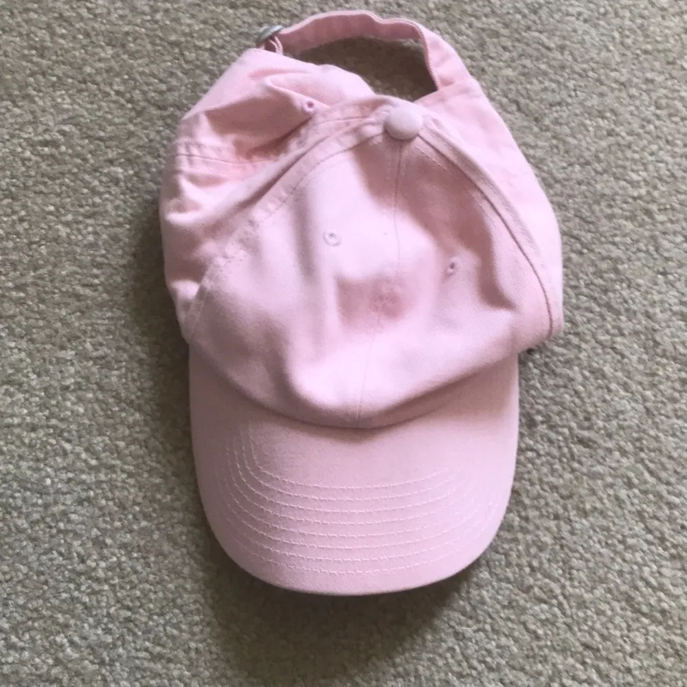 Top of the work Pink cap 😍❤️ one size 😍❤️🧢🧢 - Image 3