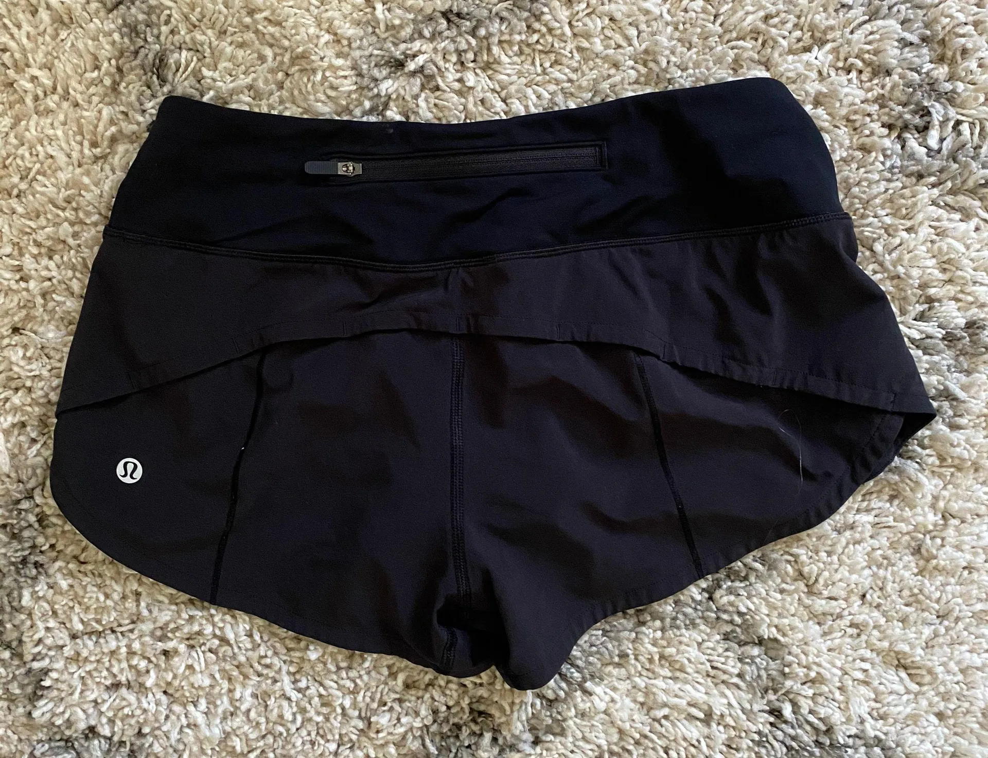 Lululemon Black “Speed Up Short” - Image 4