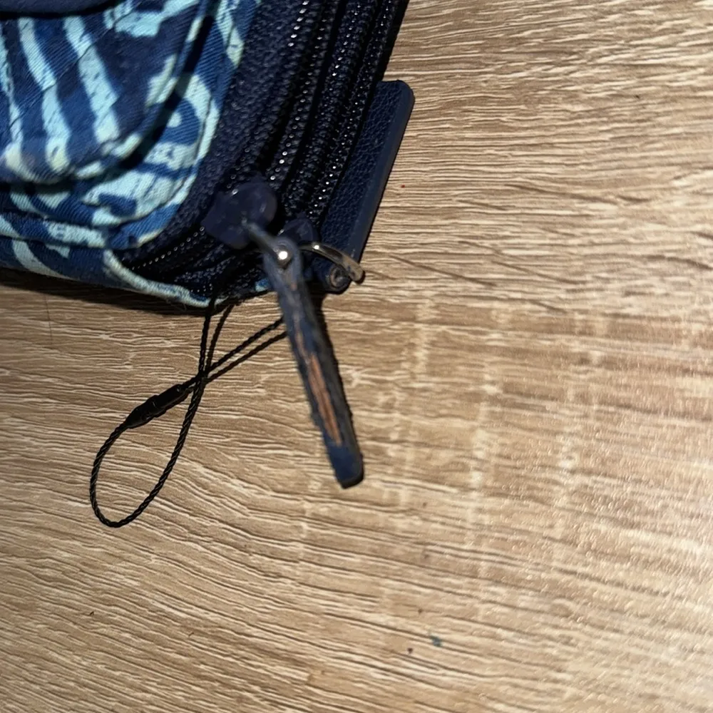 Vera Bradley purse Cuban ties NEW Blue Patterned all in one Crossbody Bag NWT - Image 6