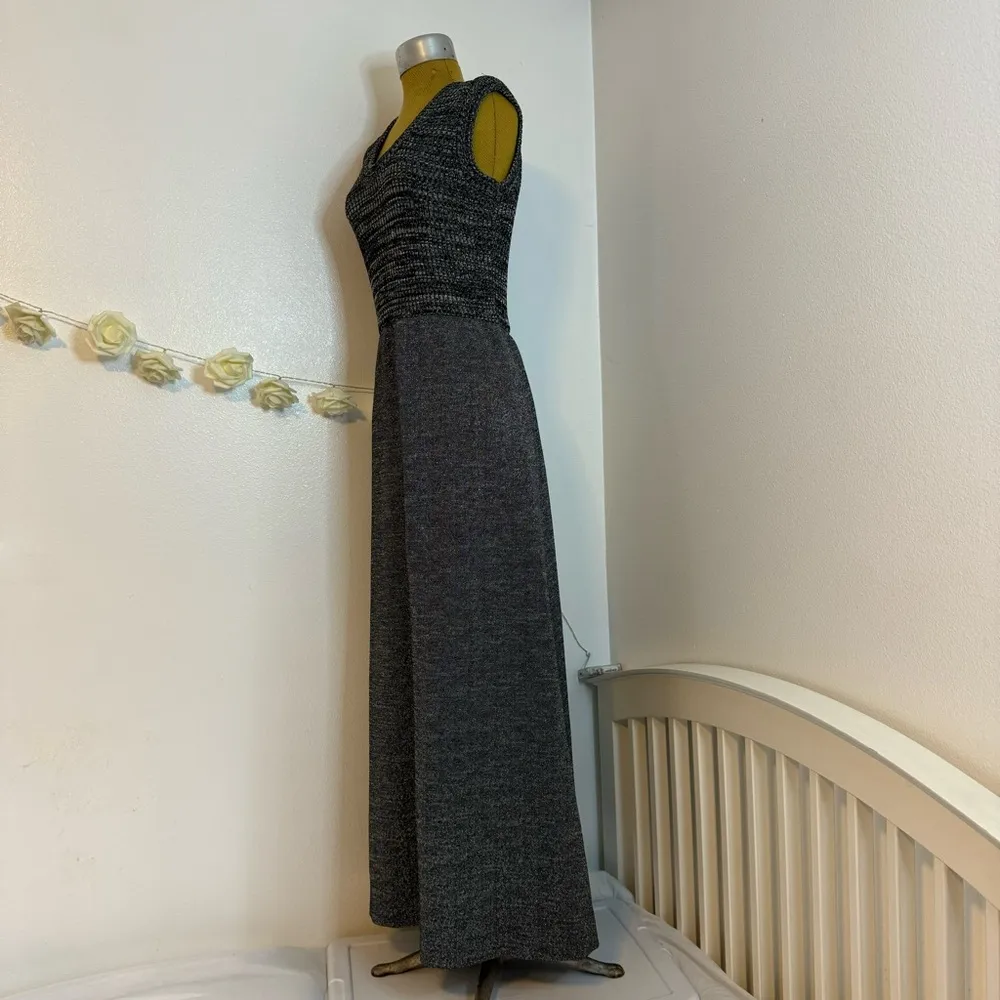Caron Vintage 70's Elegant cute Sleeveless Maxi Dress Grey Silver Metallic Gray Size M - Image 4