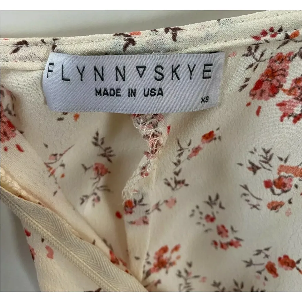 NWT *FLYNN SKYE* IVORY AND PINK FLORAL JUMPSUIT FREE PEOPLE SZ XS - $215! - Image 10