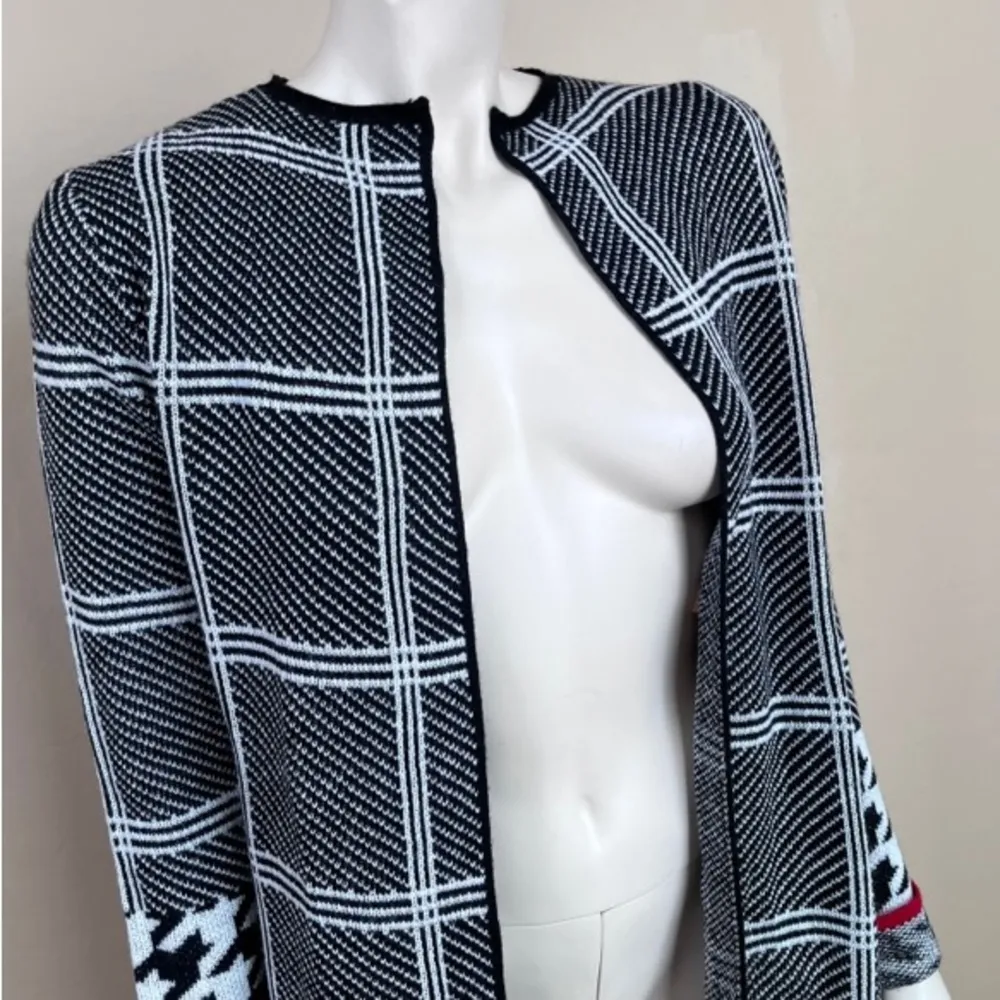 Gramercy 22 Black and‎ White Mixed Print Knit Open Long Cardigan Sweater Size XS - Image 4