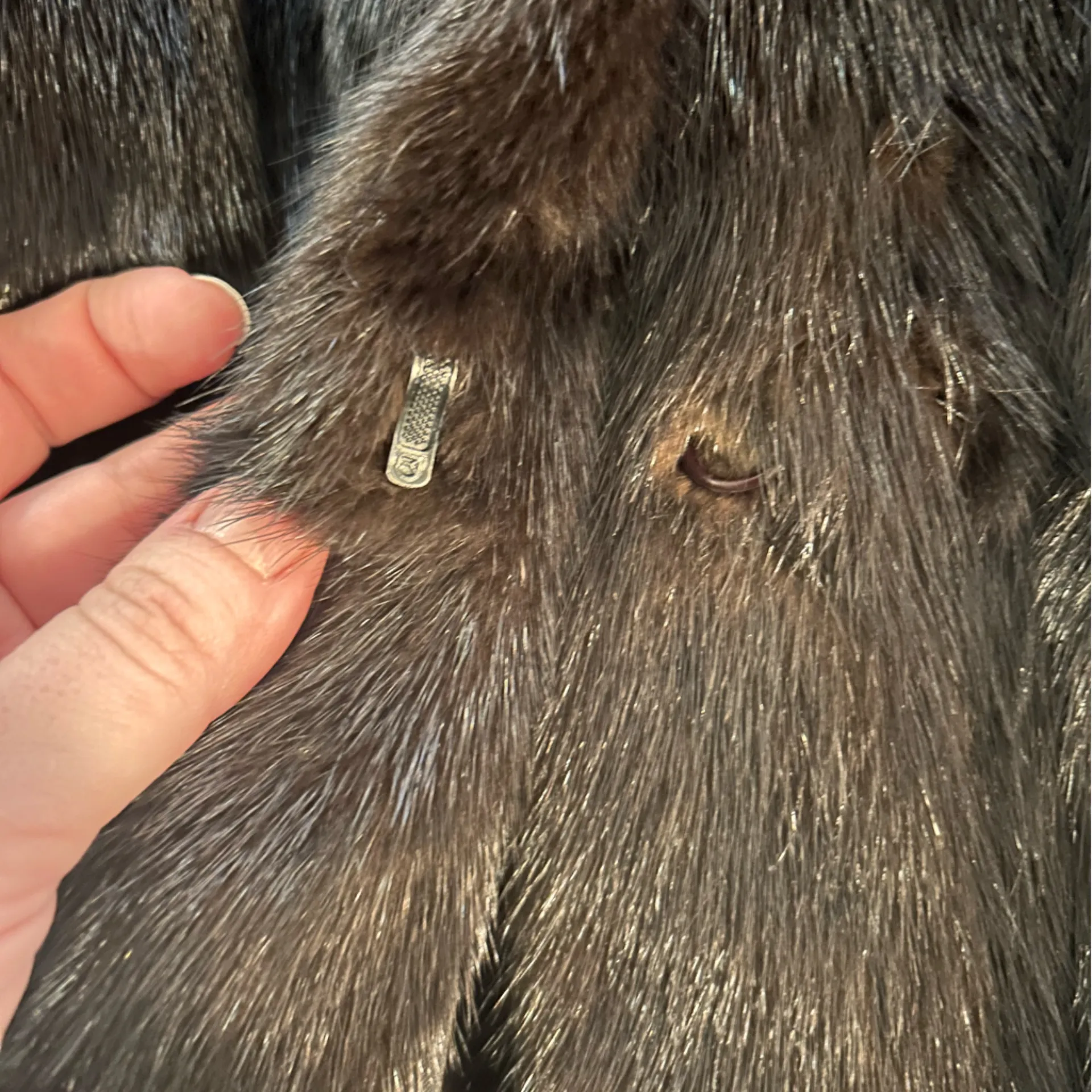 Blackglama Women’s Mink Fur Coat Size 14 – Dark Ranch Real Mink, Vintage Luxury Brown - Image 9