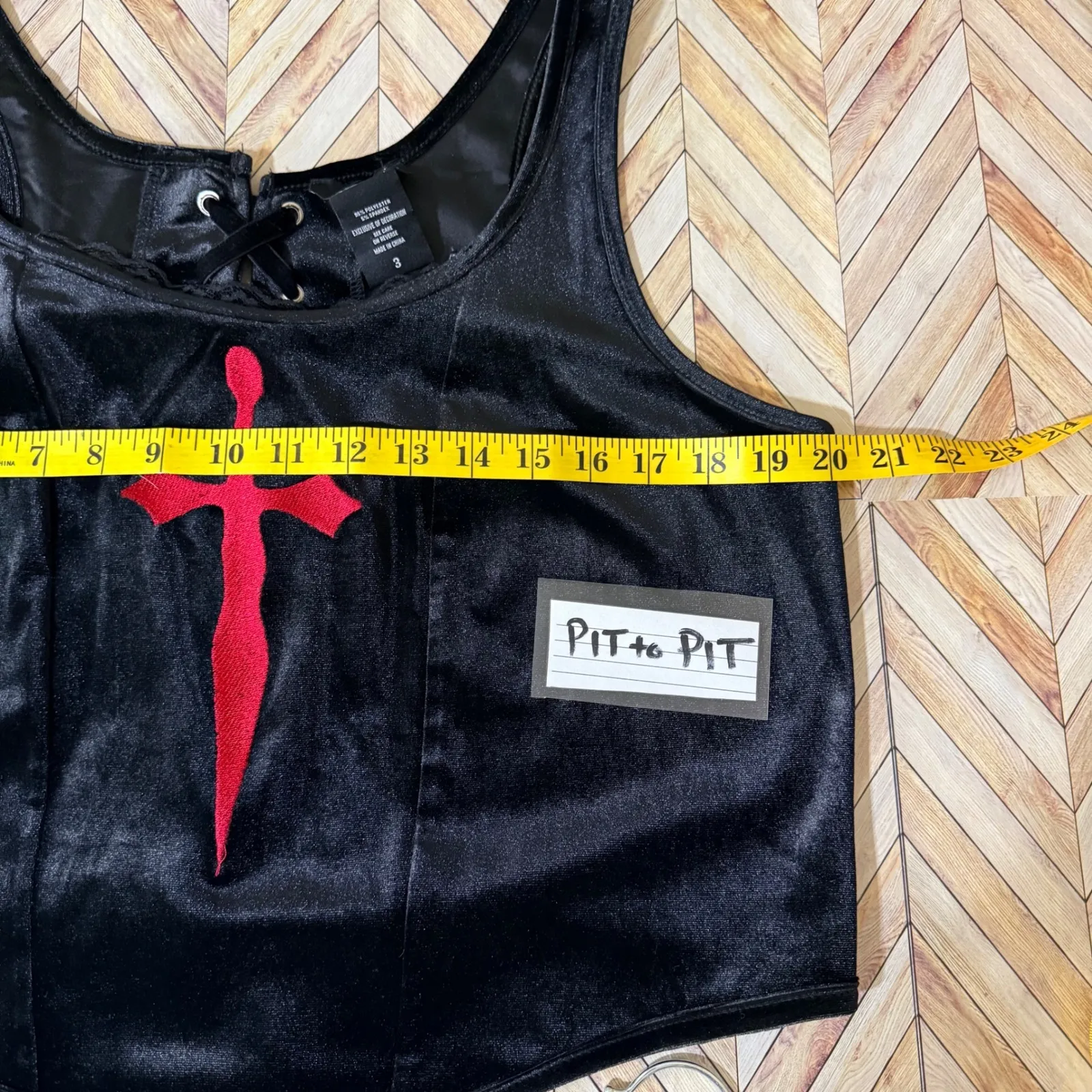 Social Collision 3X Red Dagger Black Velvet Cropped Tank Top Corset Back Gothic - Image 7