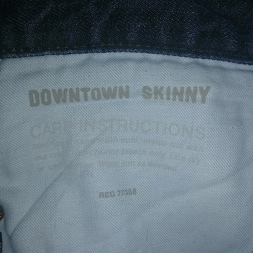 J.Crew 32x32 Downtown Skinny Dark Wash Jeans - Image 10