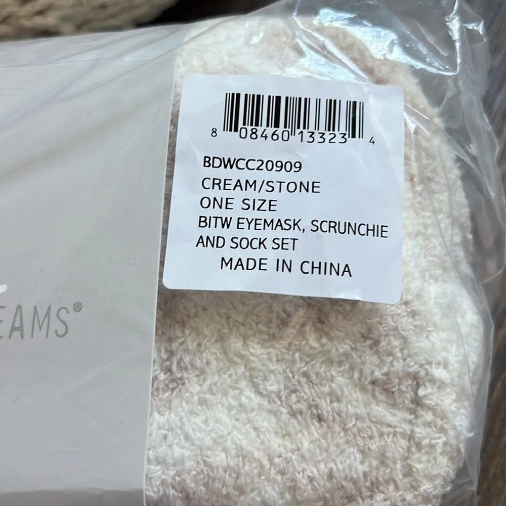 Barefoot Dreams Eyemask Scrunchie & Sock Set - Image 2