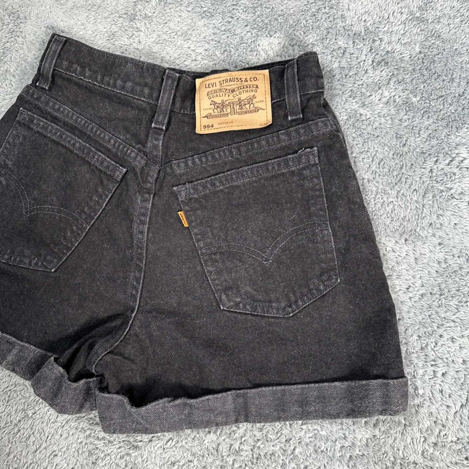 VTG Levi's 954 Shorts Women's SZ 7 Black Regular Fit High Rise Orange Tab USA - Image 3