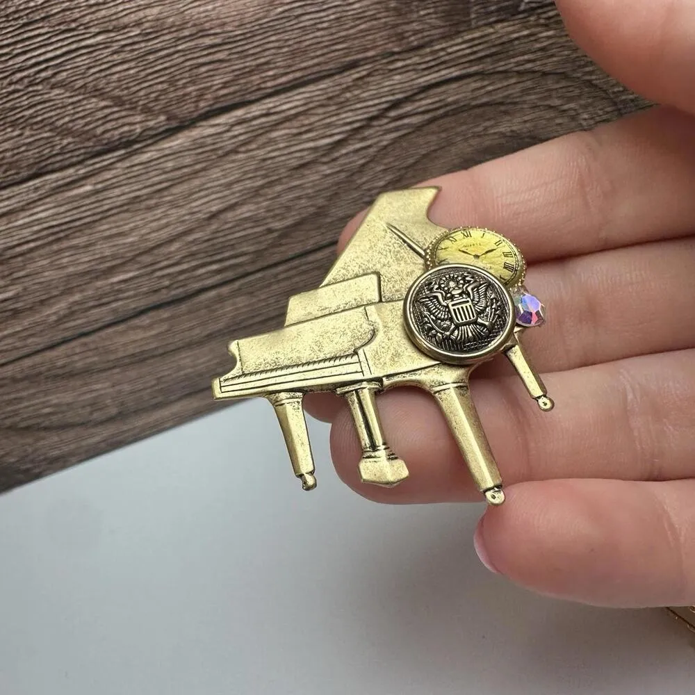 Piano & Saxophone Musical Instruments Lot Of 2 Brooch Pin Rhinestone / Gold Tone - Image 11