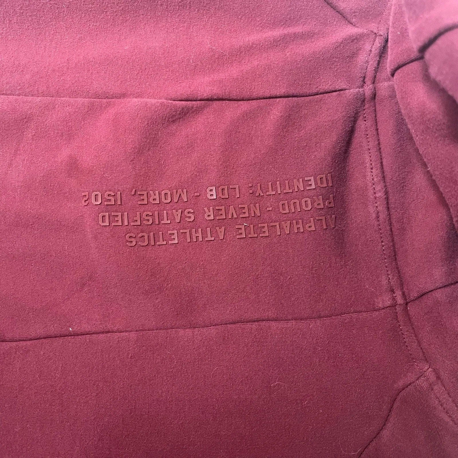 Alphalete Cropped Hoodie Burgundy Maroon Athleisure Gym Sweatshirt Sz Medium - Image 7