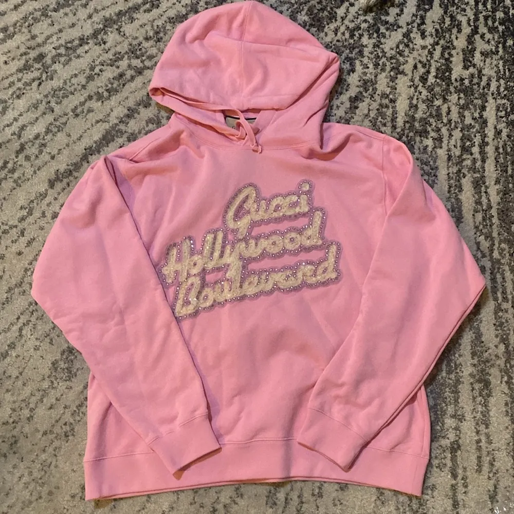 Gucci Pink Cotton Jersey Hoodie with Crystal Hollywood Boulevard Patch - Image 2