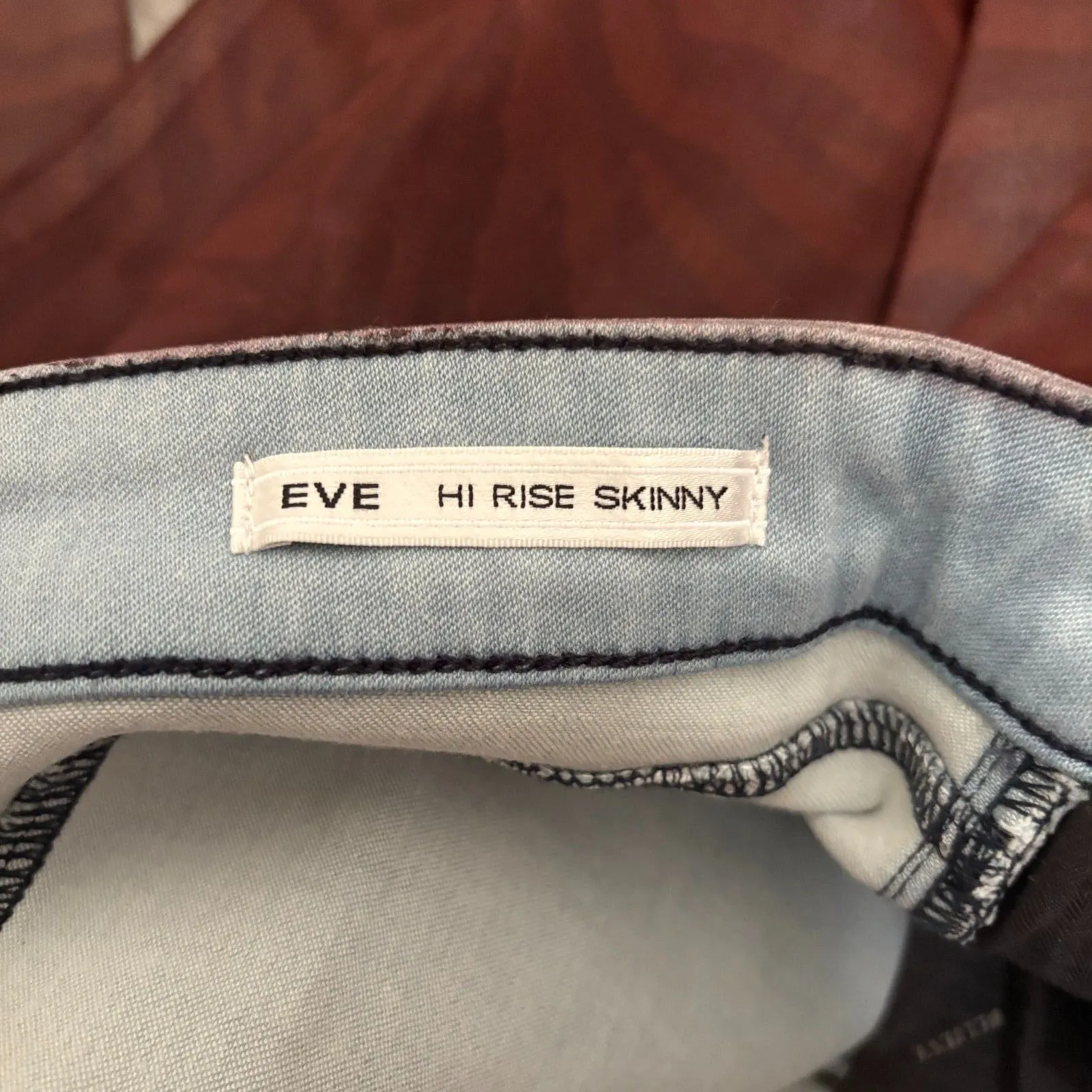 NWT Habitual Eve‎ High Rise Skinny Jeans Coated Denim Red Tiger Stripe Size 27 - Image 8