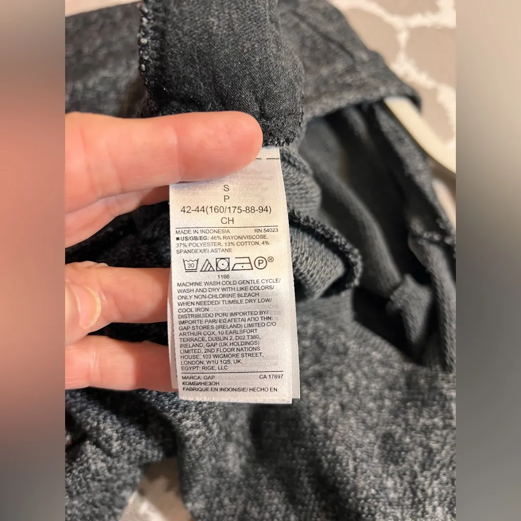 GAP Charcoal Knit Jumpsuit loose fit pockets cabin core loungewear athleisure SM - Image 12