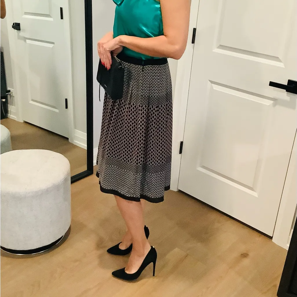 Very nice modern midi skirt 🌷🌷🌷 - Image 3