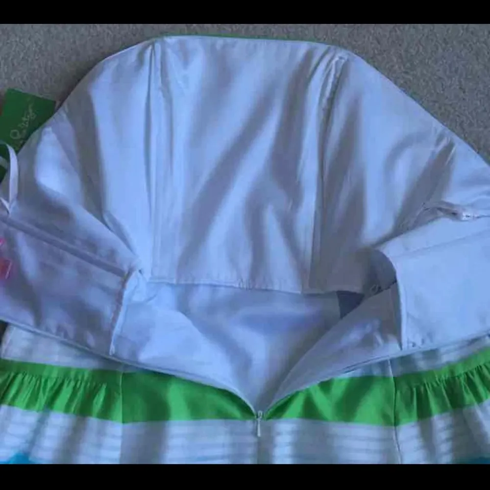 Lilly Pulitzer Jordan dress - Image 9