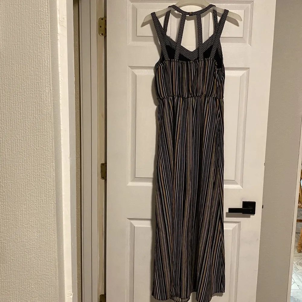 XHILARATION long striped dress open back - Image 4