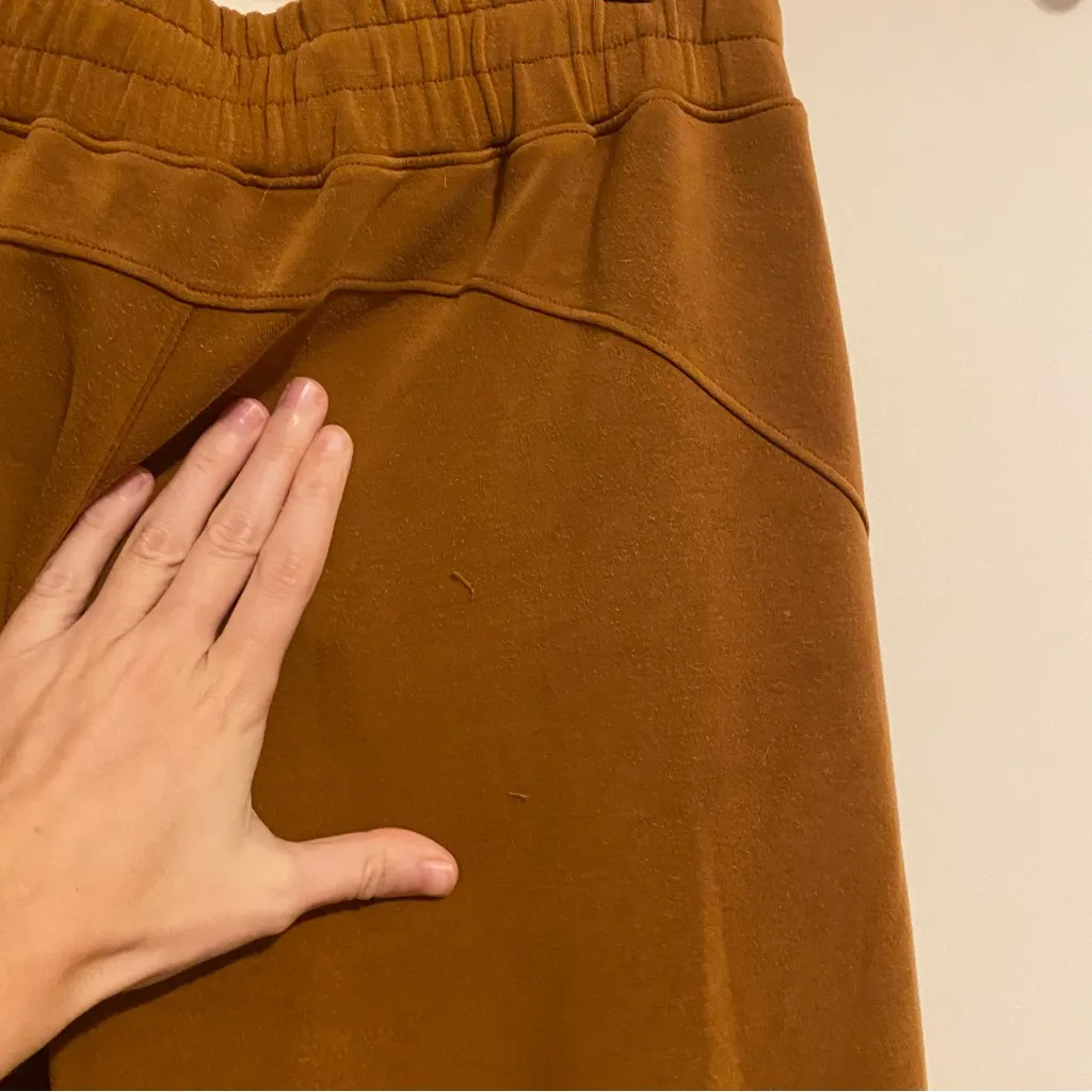 Spanx Super Soft Wide Leg Sweatpants size Medium - Image 9