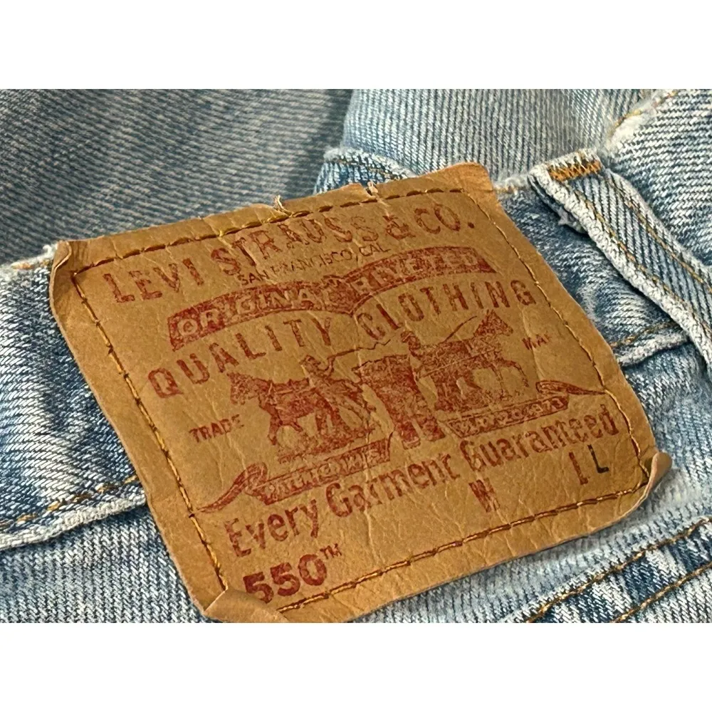 Vintage Levi's 550 Relaxed Fit 10 M Mis Tapered Leg Denim  Jeans 90's Cotton MOM - Image 4