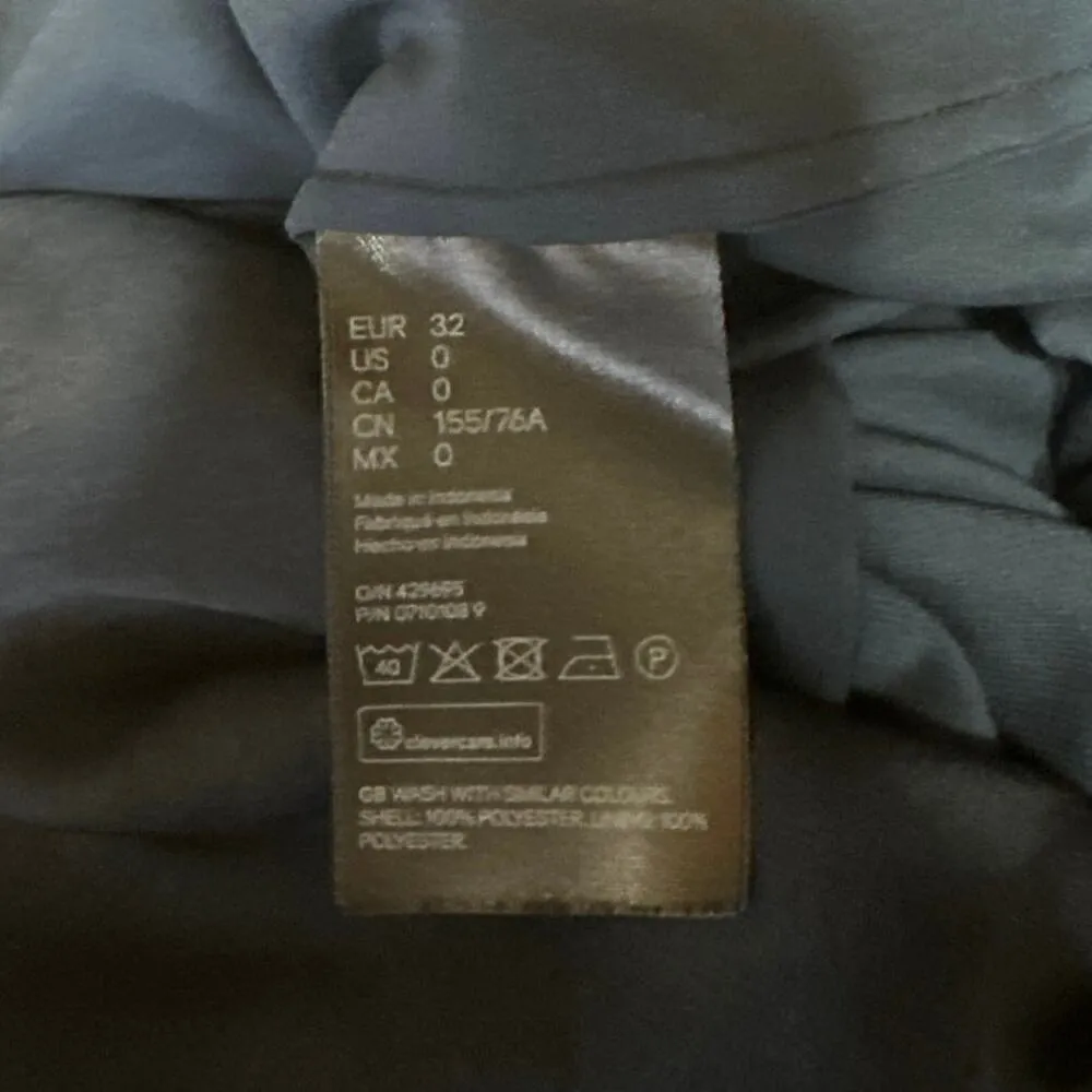 H&M Navy Blue Sleeveless High Neck Tie Waist Keyhole Blouson Maxi Dress Size 0 - Image 5