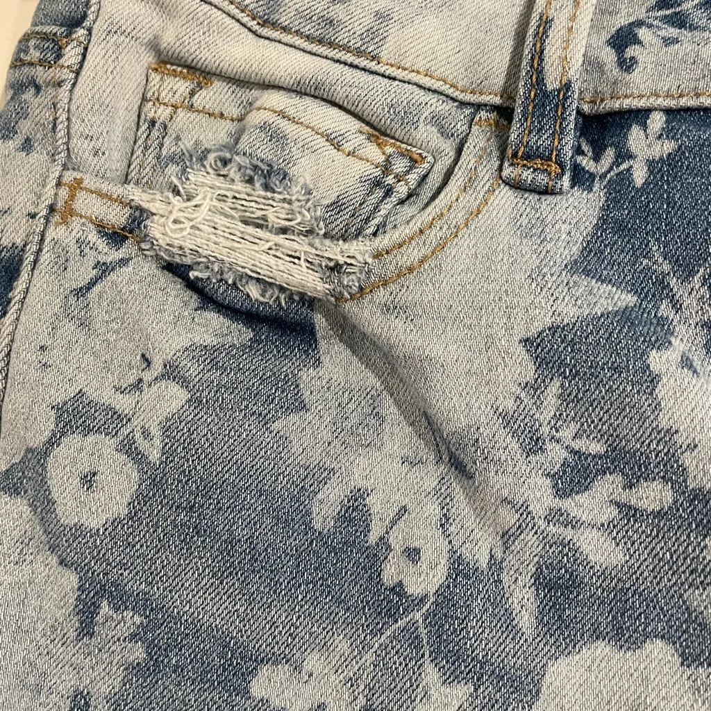 Alter’d State Jean Women 29 Blue Dream Lover Flare Bell Bottom Floral Boho Denim - Image 6