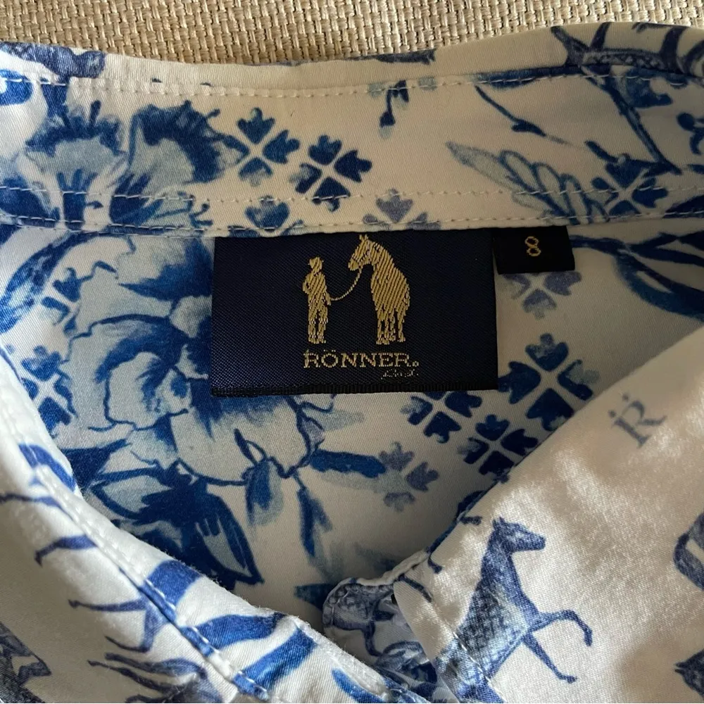 Rönner Horse Print Blouse Sz 8 Equestrian Button Down Shirt Horse Lover Barn Blue - Image 3