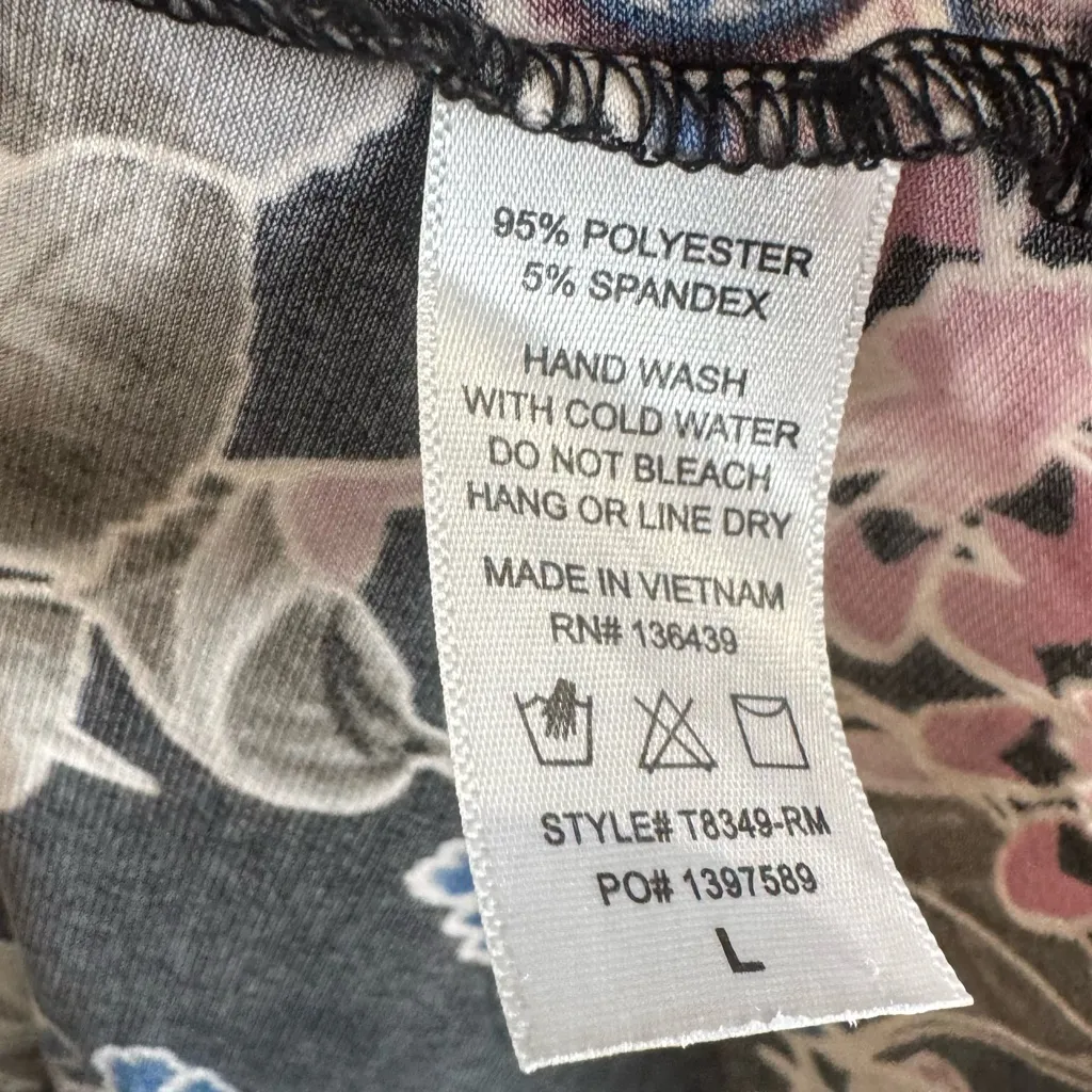 SJS navy and pink puff floral print long bell sleeve top size large Blue - Image 6