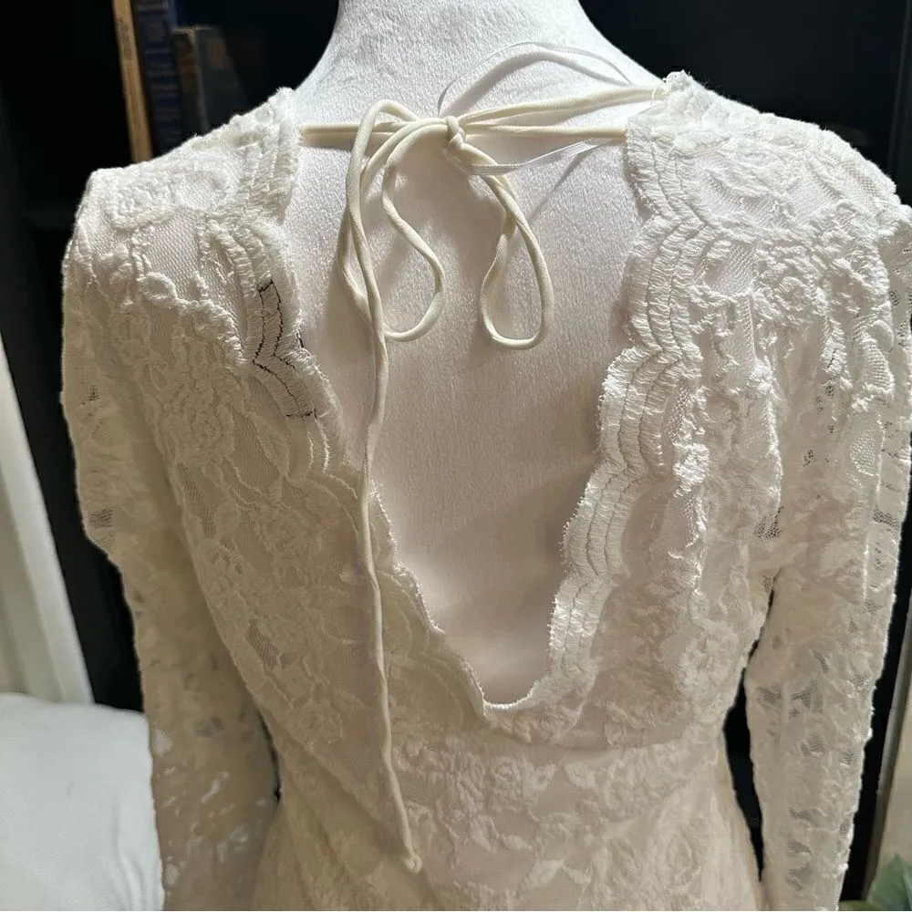 Ambiance White Lace Long Sleeve Body Suit Size Large NWOT - Image 9