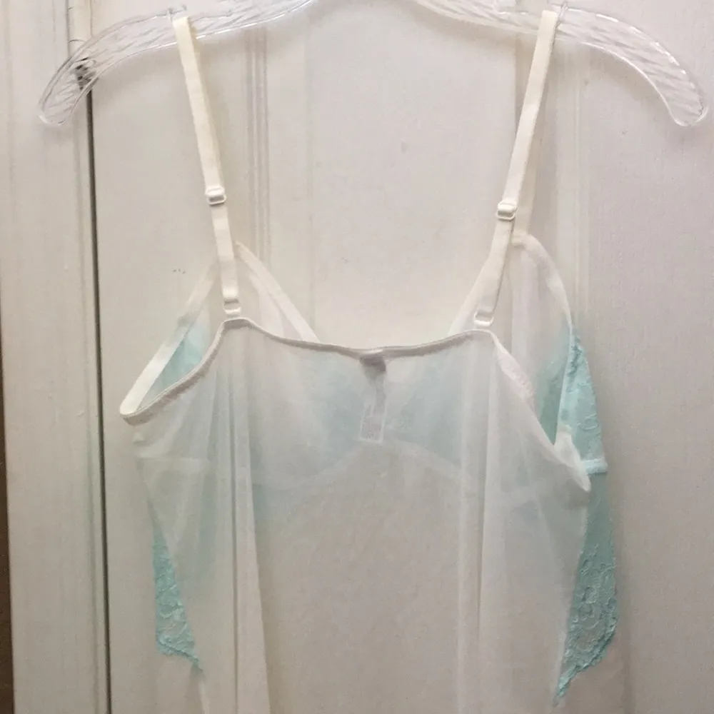 FINAL MARKDOWN Gilligan and O’Malley nighty xl White - Image 6