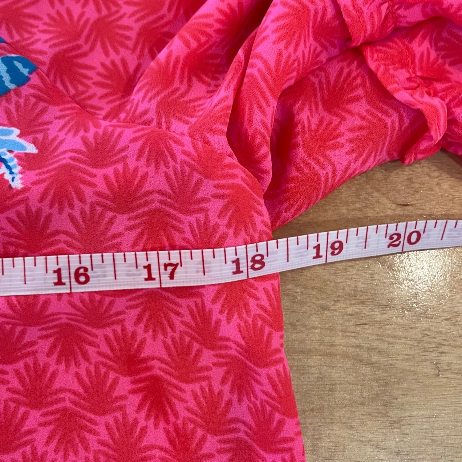 Lilly Pulitzer‎ Zaid Top XS Pink Print Long Sleeve V Neck Blouse Resort Wear - Image 7