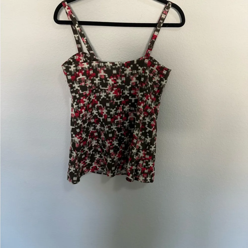 Patagonia W's Summertime Organjc Tank Top Pink Cream
Brown Camo Size 6 - Image 6