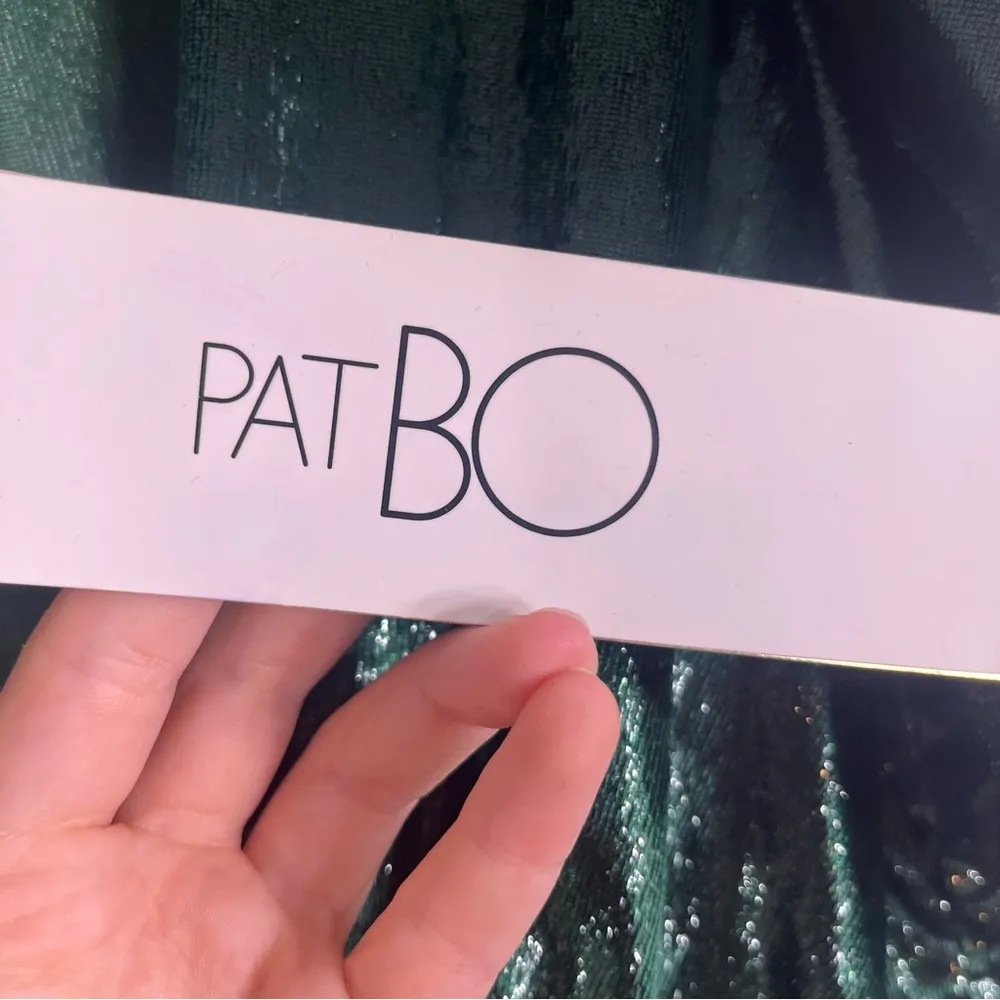 NWT PatBO Liquid Velvet Puff Sleeve Wrap Top Emerald Green XS - Image 5