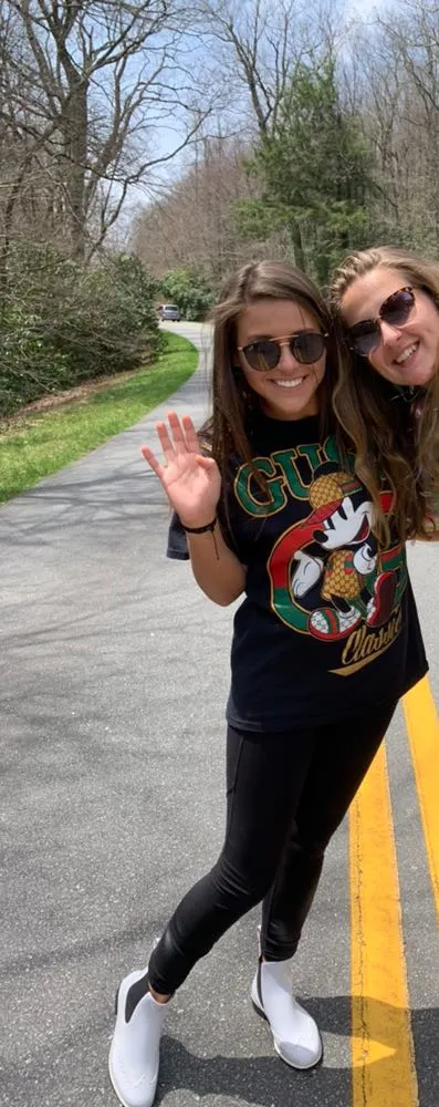 Gucci Vintage  Tee - Image 2