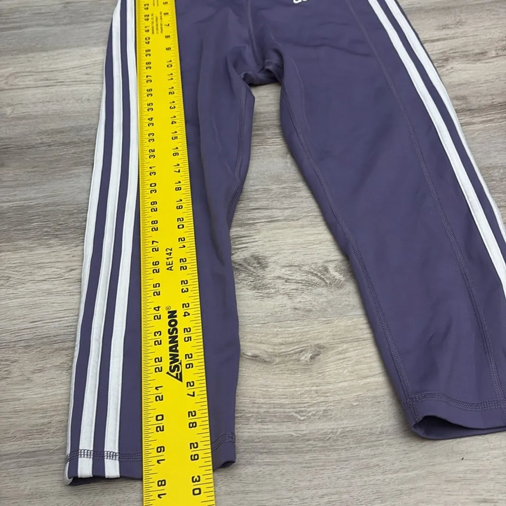 Climalite Light Purple with With Stripes Cropped Leggings Size Small - Image 10