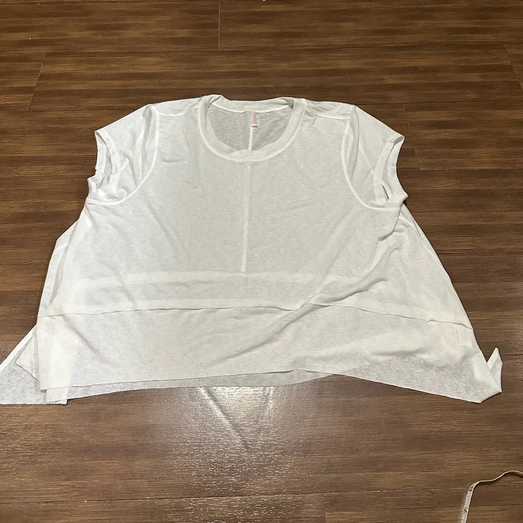 FP Movement breezy tempo top white size large - Image 3