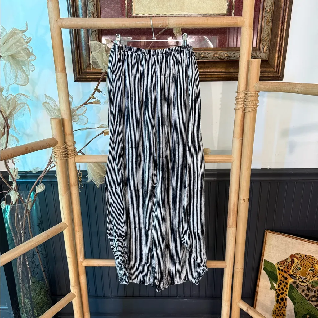 Lyng Black and White Pants and Shirt Bohemian Lagenlook Set ~ Sz M/L 🧡🍄 - Image 6