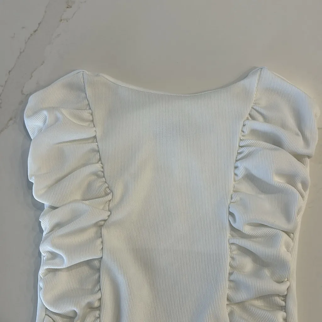 Pretty Little Thing White Strapless Rouched Bodysuit - Image 6