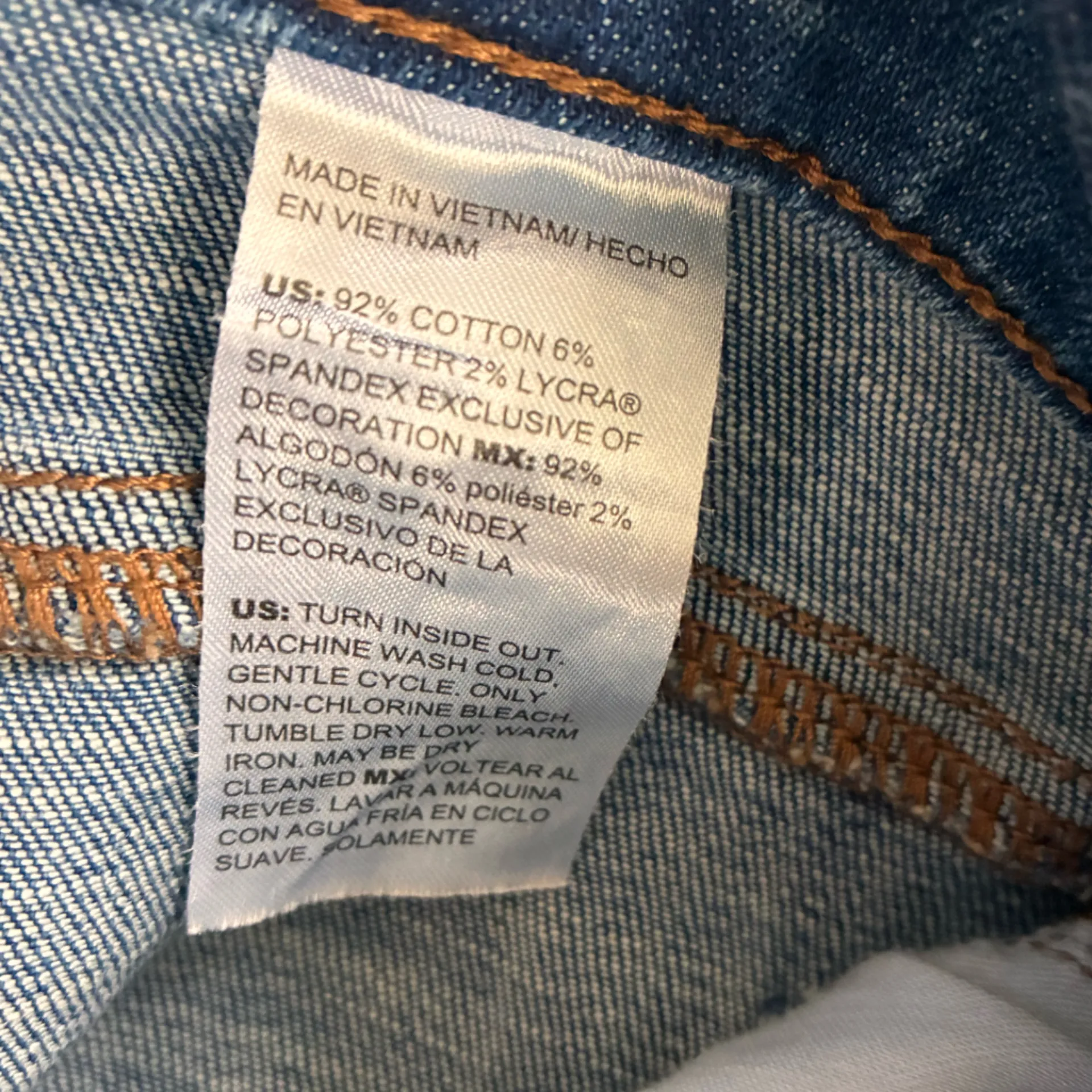 Chico’s So Slimming Girlfriend Slim Leg Crop Embroidered Blue Jeans - Image 8