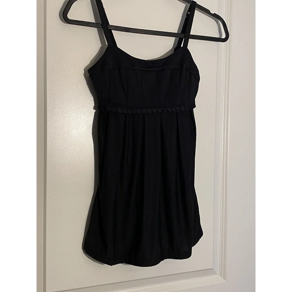 Lululemon top Black Ruffled‎ Athletic Sleeveless Size 2 - Image 4