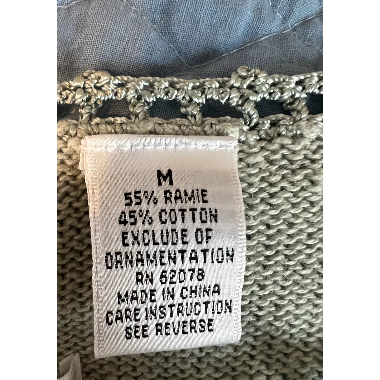 Vintage 90s Short Sleeve Sweater Womens Size M Floral Applique Buttons Embroider Green Size M - Image 3