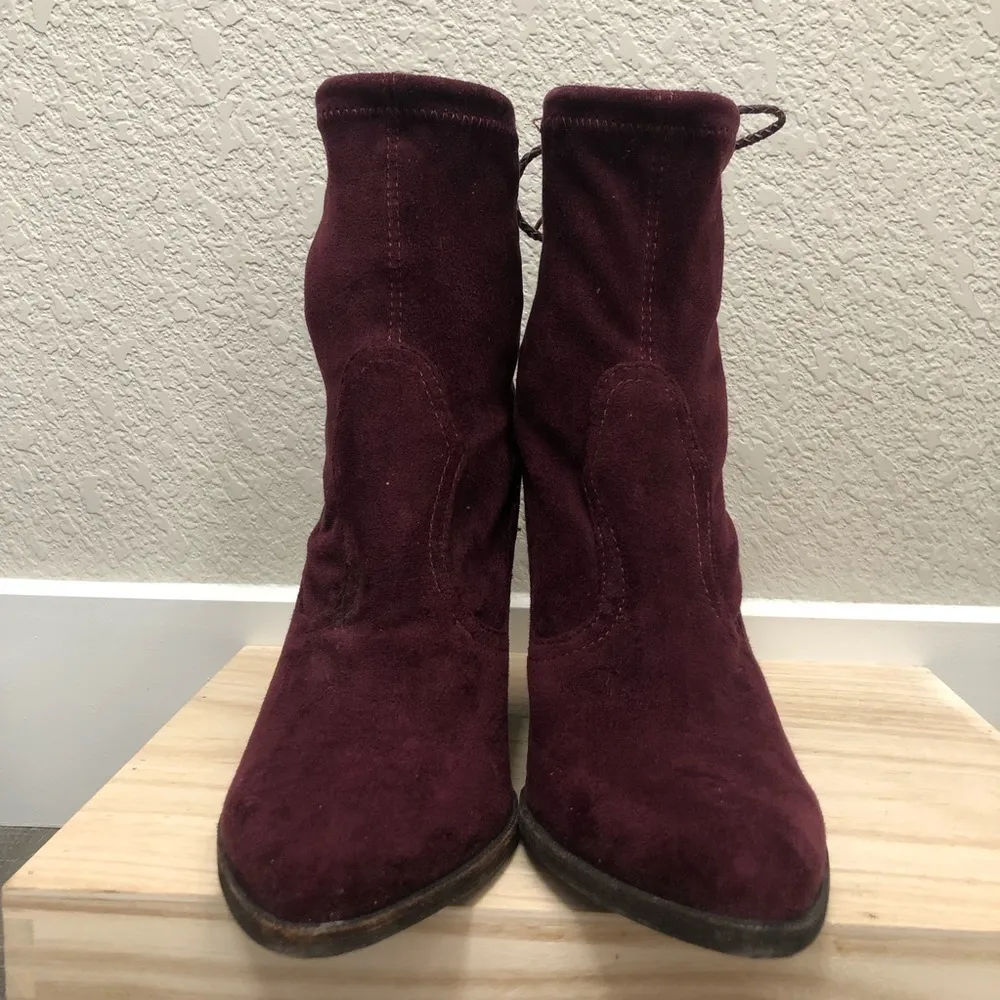 Dolce Vita Cammi Suede Sock Heeled Booties 10 - Image 8